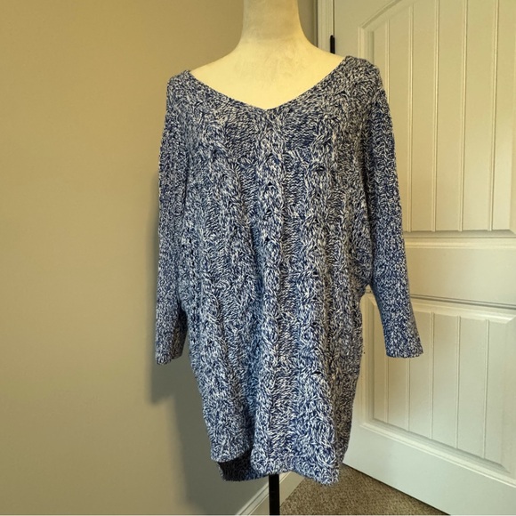 Express Marled Blue Cable Knit Tunic Sweater Medium Dolman Sleeves High Low - Picture 7 of 12